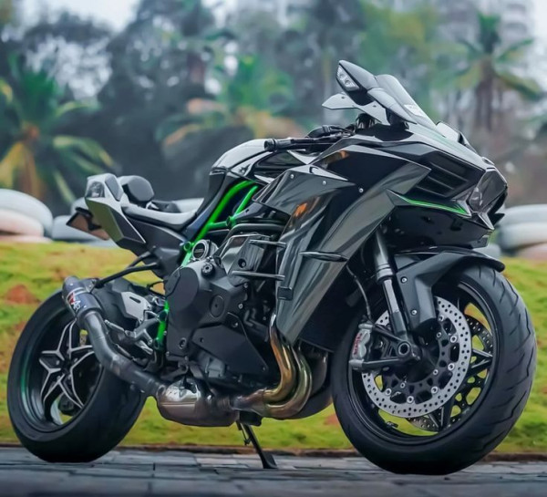 Ninja h2r 2024 on road price